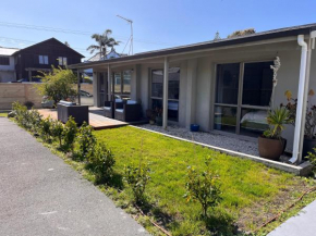 Mount golf & beach retreat